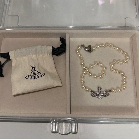 Mini bas relief choker - Picture 1 of 3